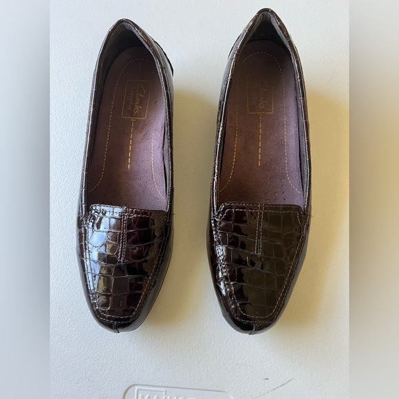 Clark's Active Air Women's Keesha Luca Crocodile Embossed Patent Leather 8.5 w - Picture 1 of 8